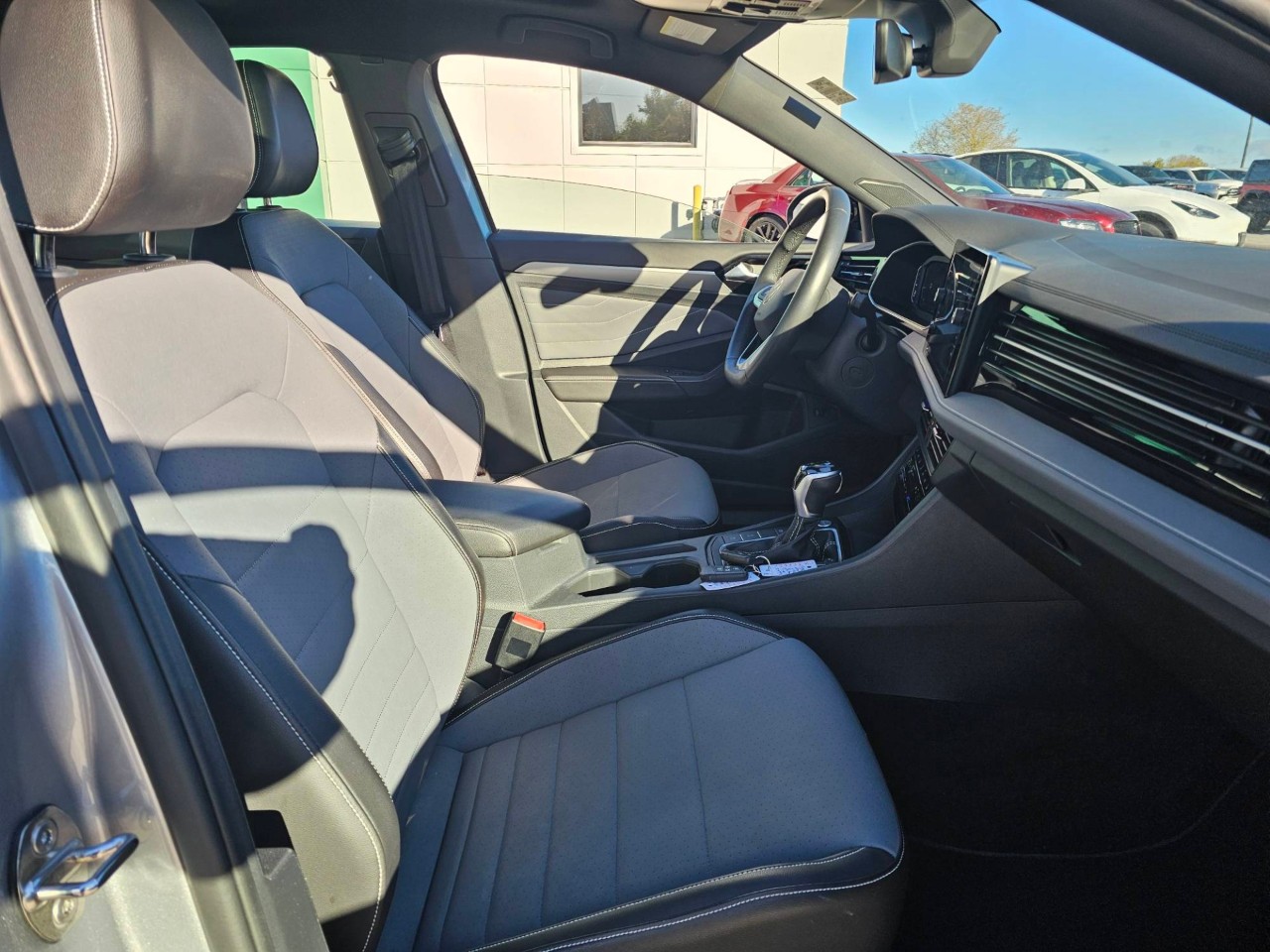 2025 Volkswagen Jetta — photo 25 of 26