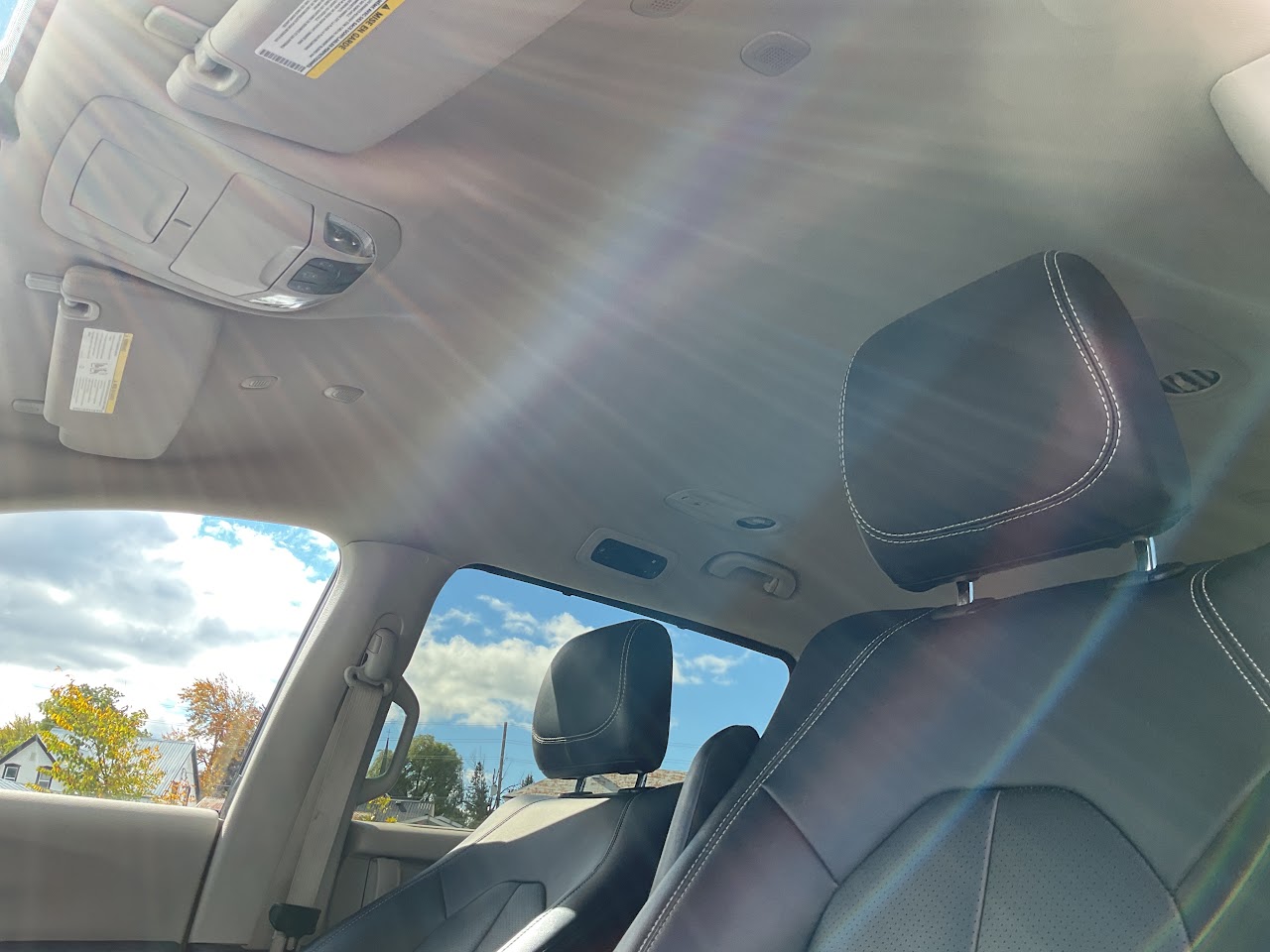 2024 Chrysler Pacifica — photo 29 of 34