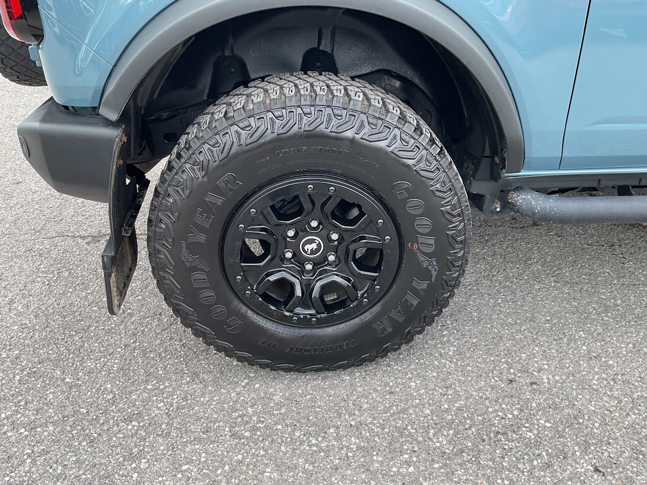 2022 Ford Bronco — photo 12 of 33