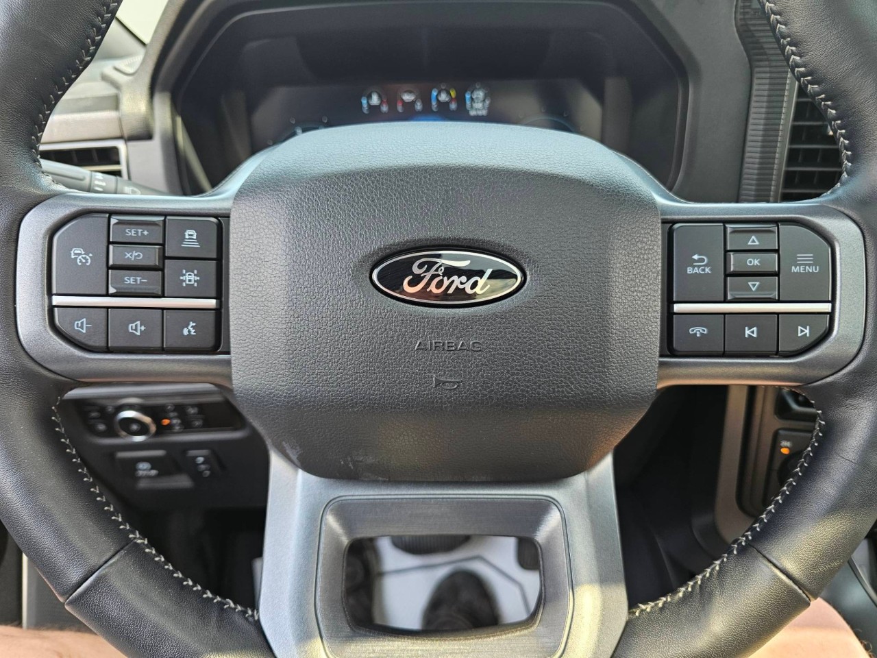 2024 Ford F-150 — photo 8 de 23