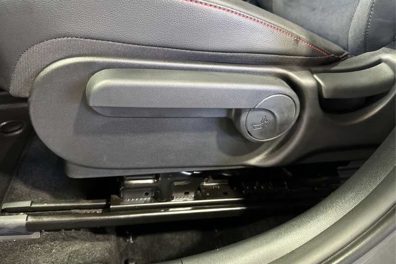 2026 Hyundai Kona — photo 30 of 33