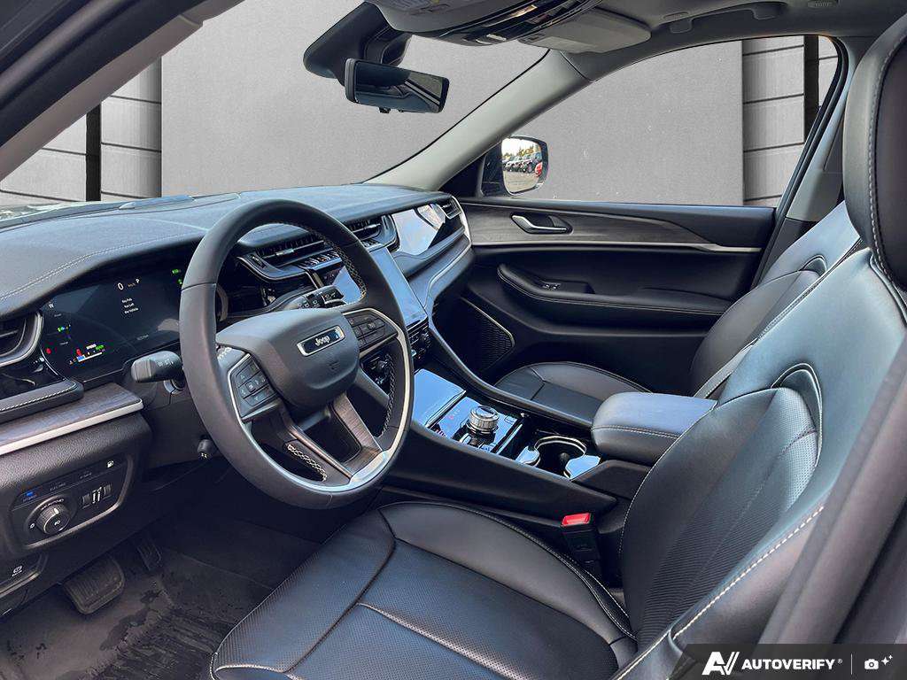 2023 Jeep Grand Cherokee 4xe — photo 13 de 25