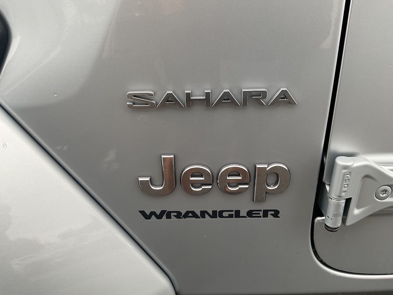 2023 Jeep Wrangler — photo 17 de 32