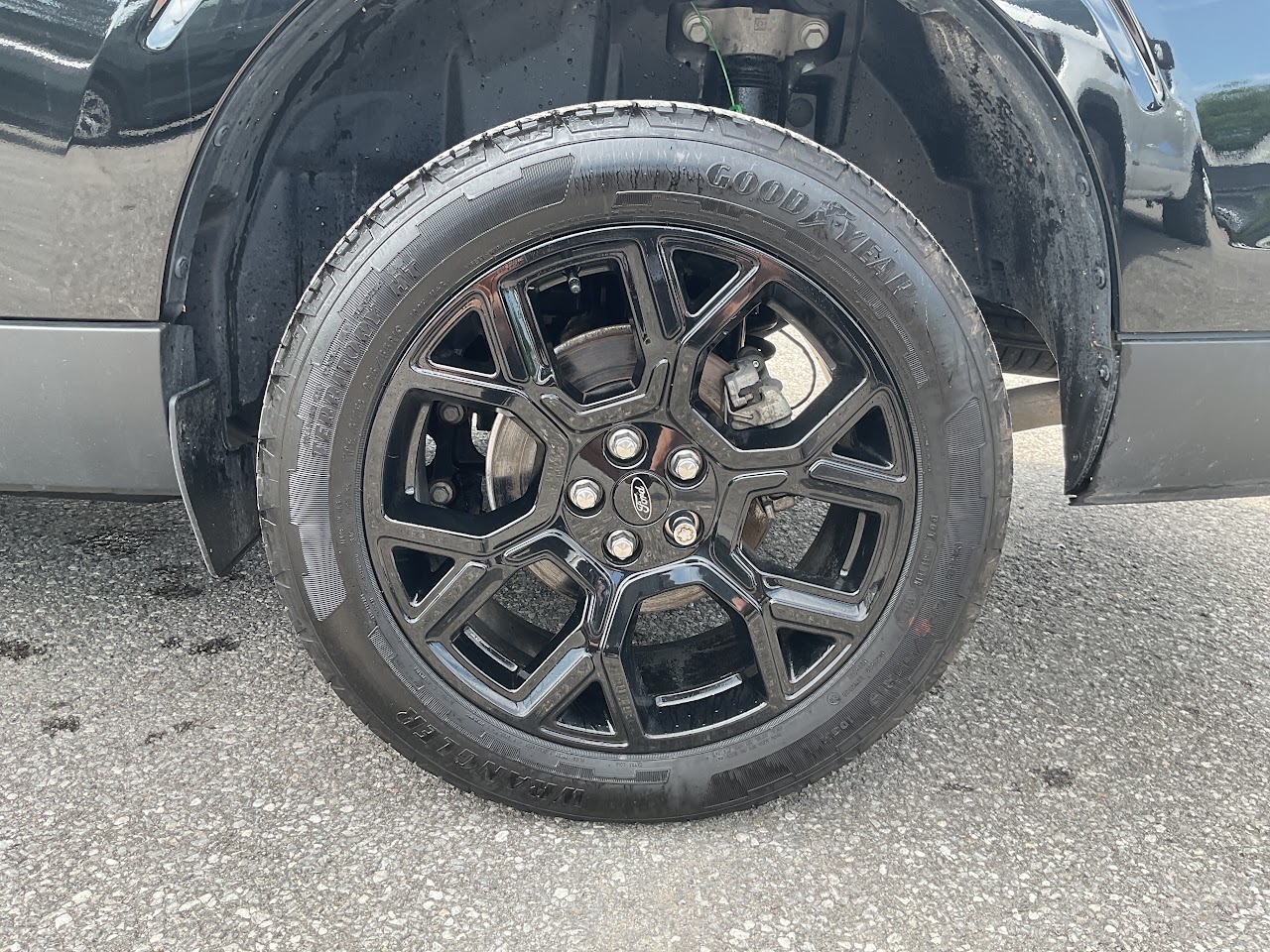 2025 Ford Maverick — photo 12 of 34