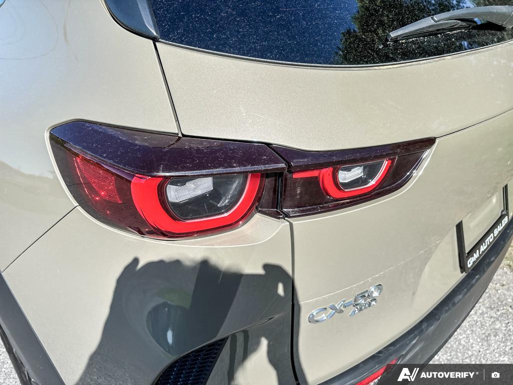 2023 Mazda CX-50 — photo 11 de 25