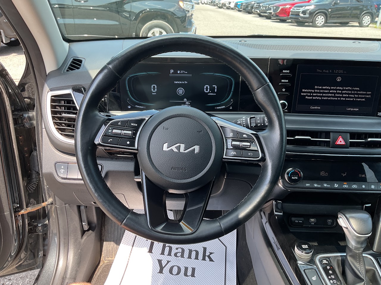2025 Kia Seltos — photo 24 of 34