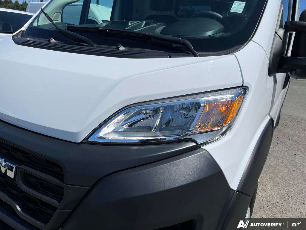 2025 Ram ProMaster Cargo Van — photo 8 of 23