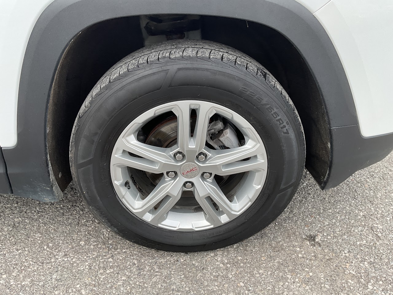 2024 GMC Terrain — photo 11 of 34