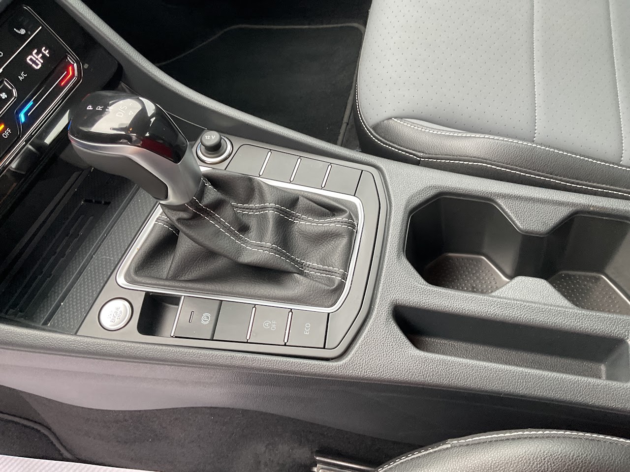 2026 Volkswagen Jetta — photo 29 of 34