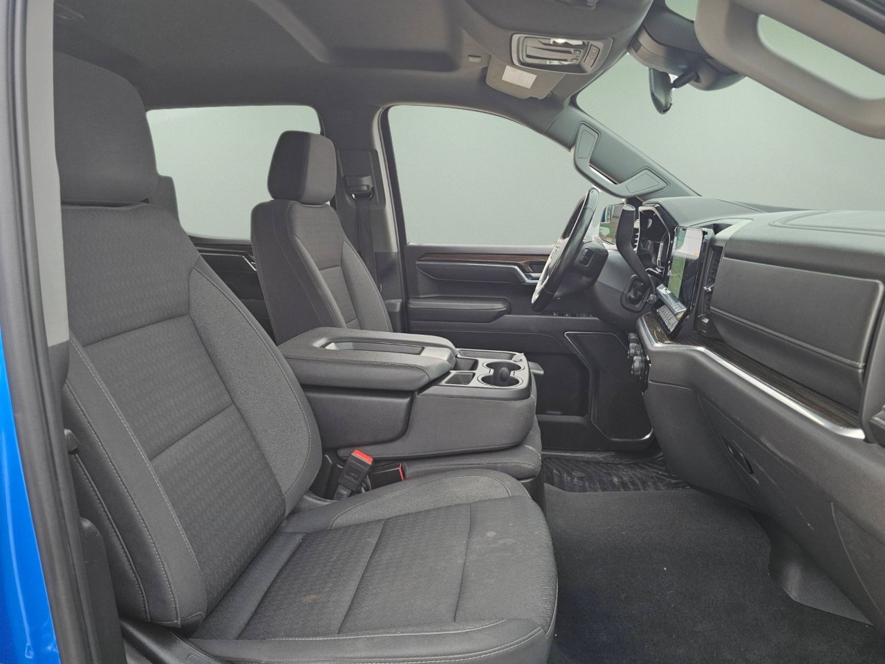 2025 Chevrolet Silverado 1500 — photo 19 of 20