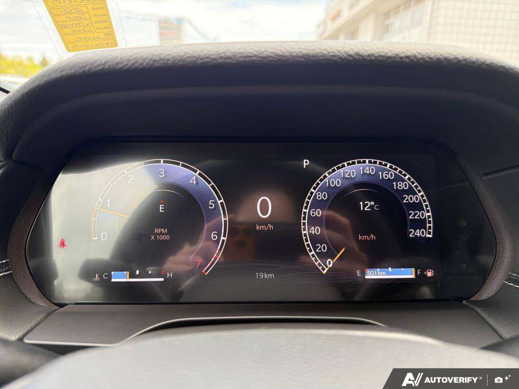 2026 Jeep Grand Cherokee — photo 15 of 25