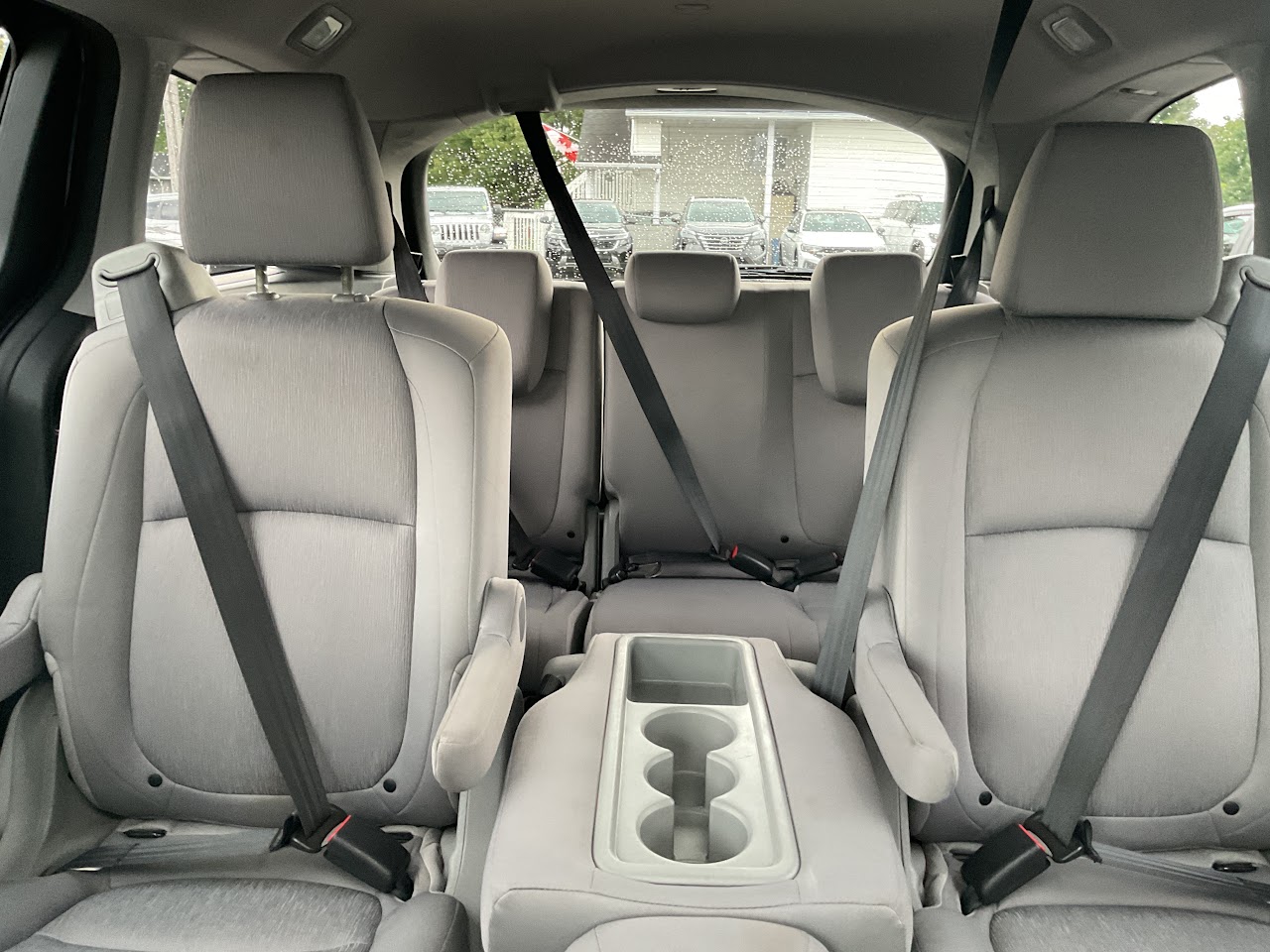 2018 Honda Odyssey — photo 25 of 34