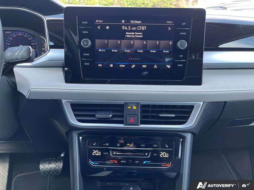 2026 Volkswagen Taos — photo 19 of 25