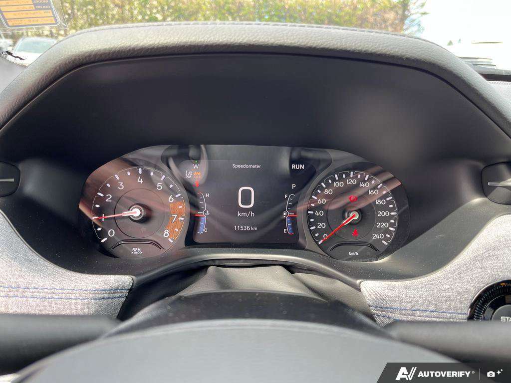 2025 Jeep Compass — photo 15 of 25