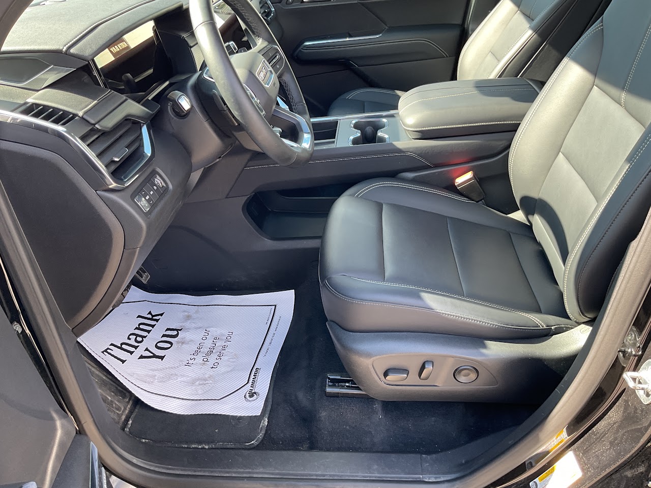 2025 GMC Acadia — photo 22 of 34