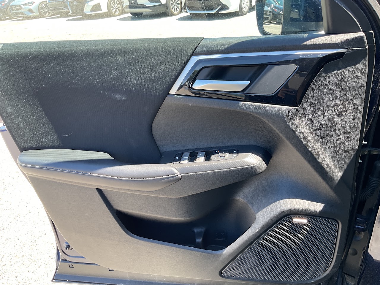 2025 Mitsubishi Outlander — photo 30 de 34