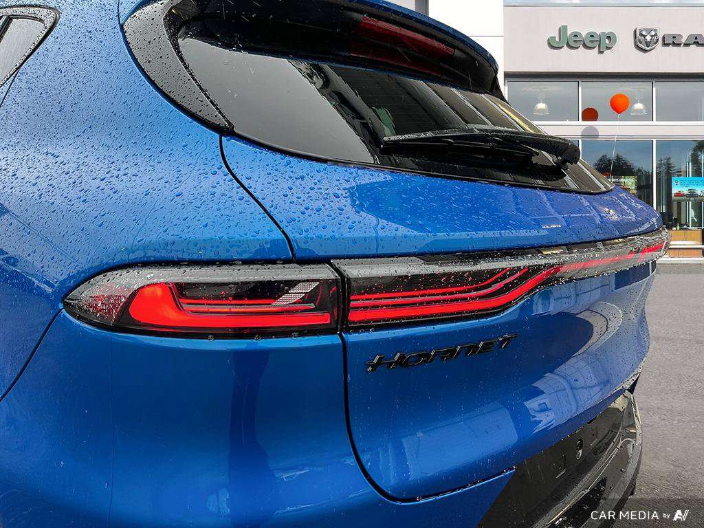 2024 Dodge Hornet — photo 11 of 25