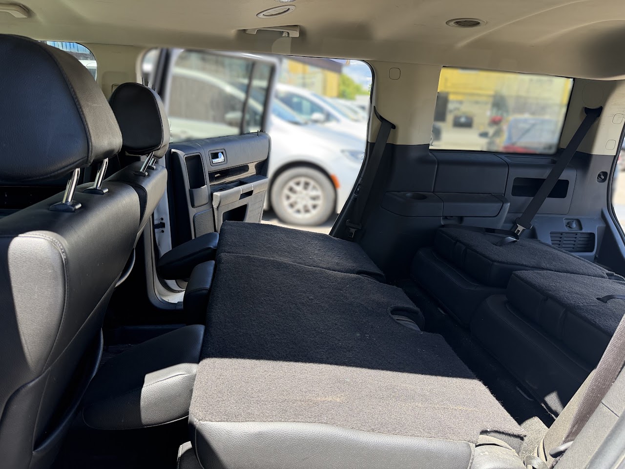 2018 Ford Flex — photo 36 of 48