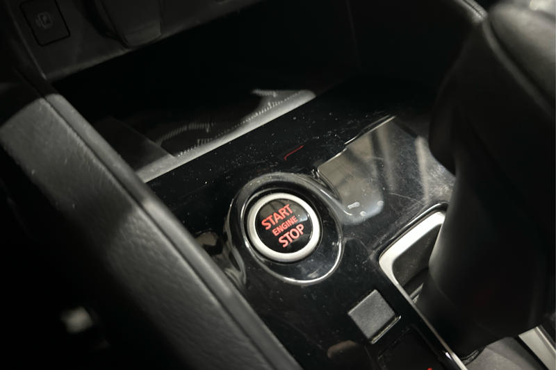 2025 Nissan Versa — photo 22 of 26