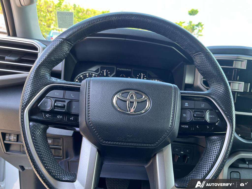2024 Toyota Tundra — photo 14 of 25