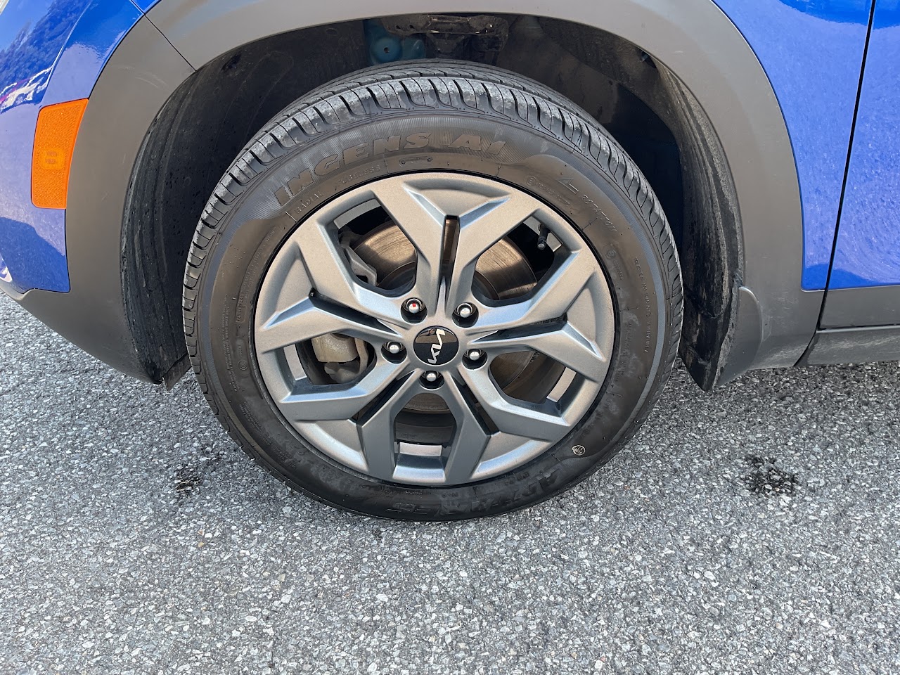 2025 Kia Seltos — photo 10 of 34