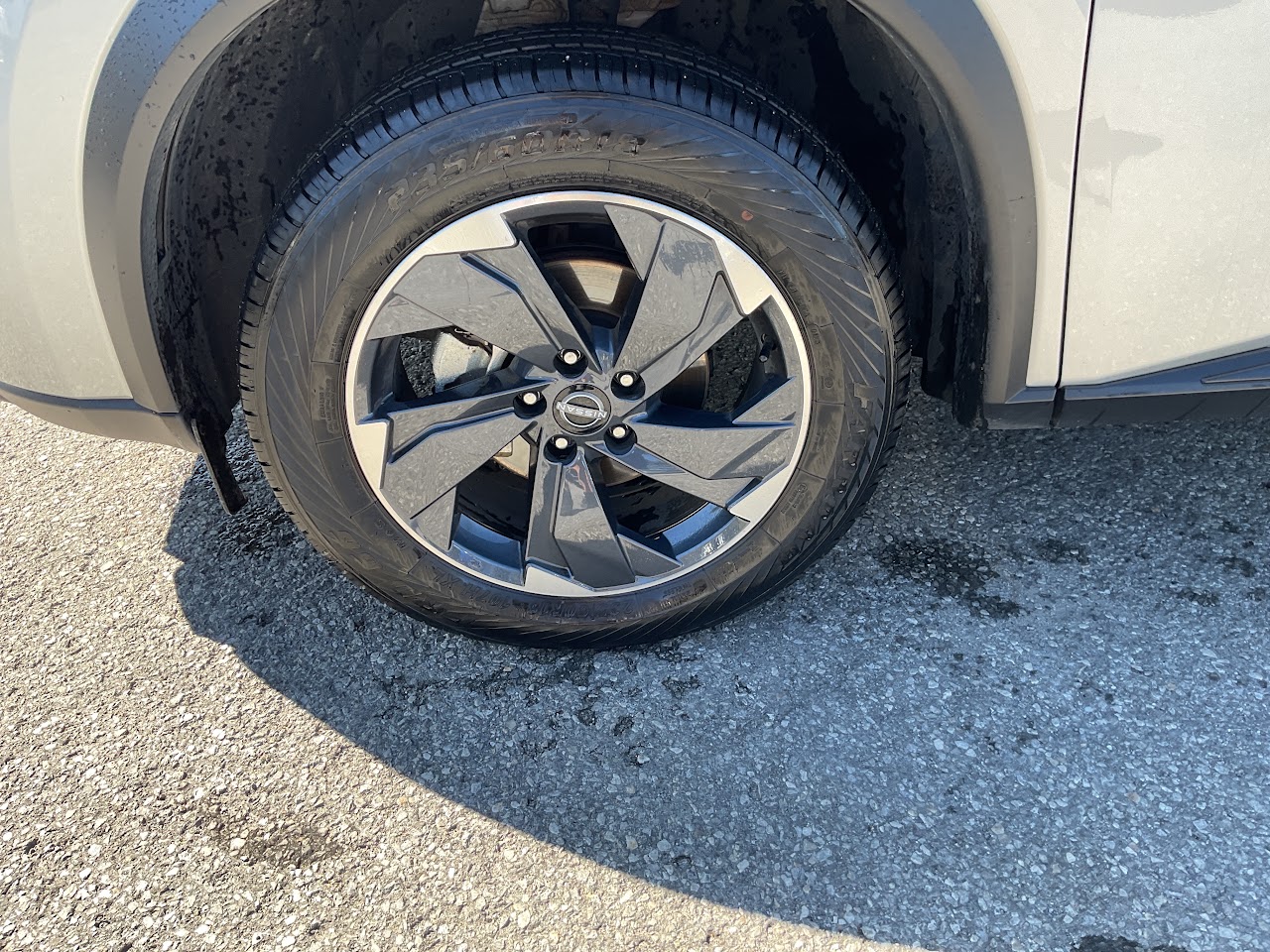 2025 Nissan Rogue — photo 14 de 34