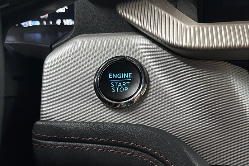 2025 Ford Explorer — photo 29 de 35
