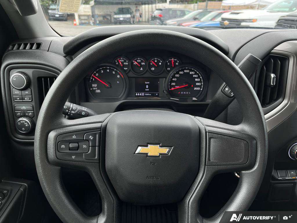 2026 Chevrolet Silverado 1500 — photo 14 of 25