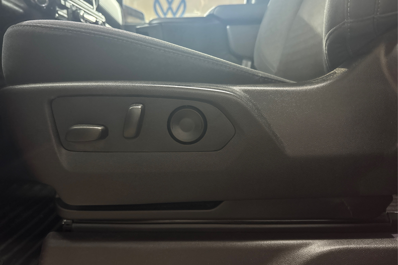 2025 Chevrolet Silverado 1500 — photo 32 of 35