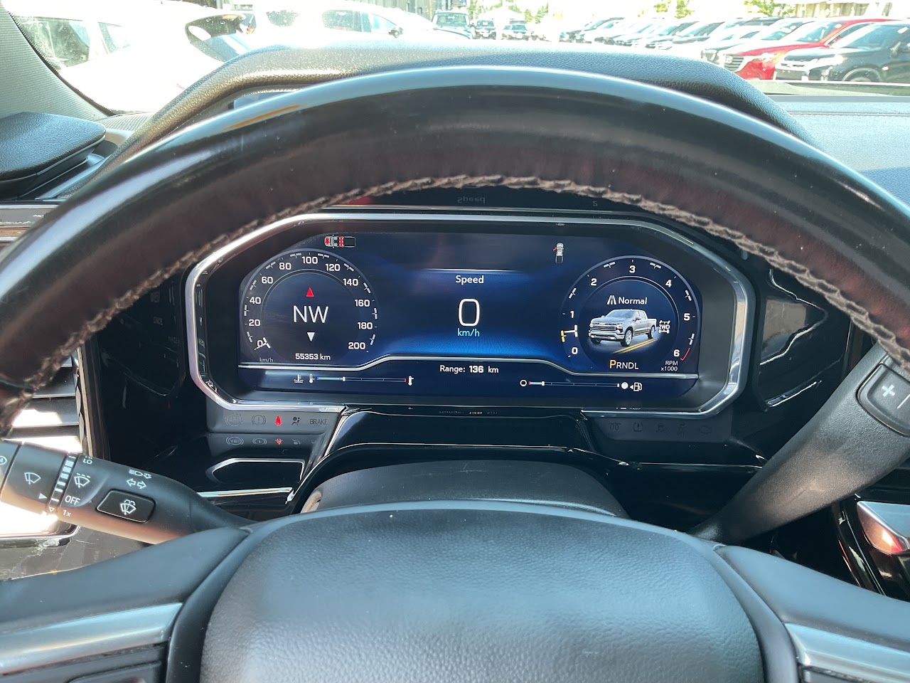 2025 Chevrolet Silverado 1500 — photo 27 of 34