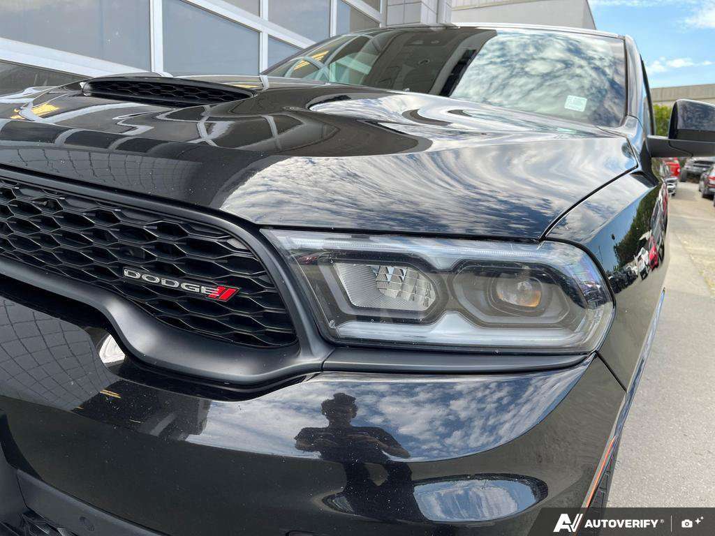 2025 Dodge Durango — photo 8 of 25