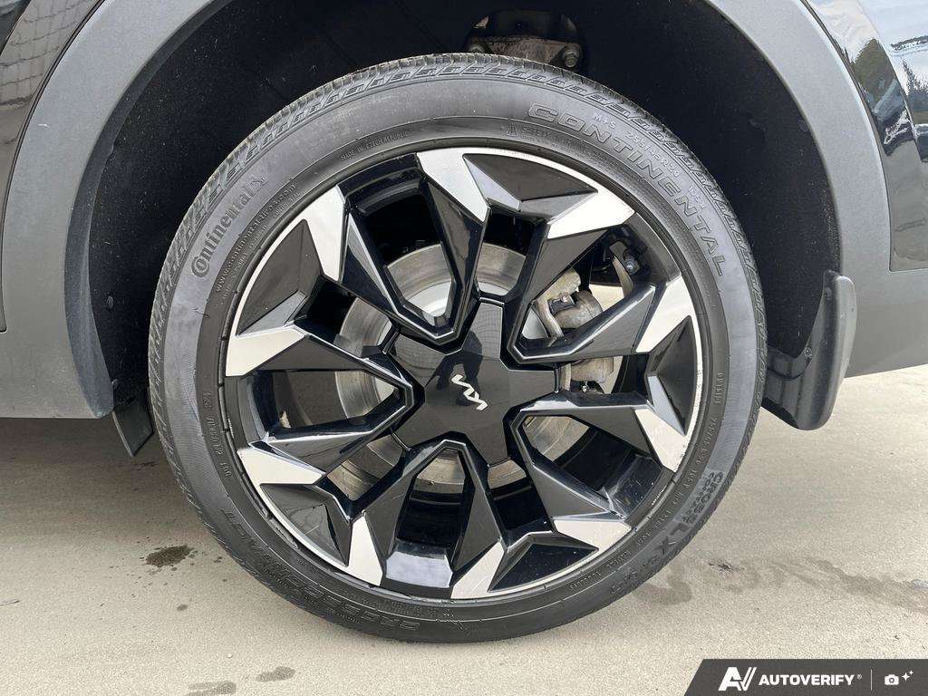 2025 Kia Sorento — photo 6 of 25
