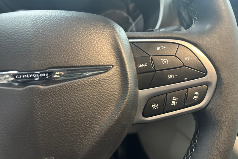 2024 Chrysler Pacifica — photo 30 de 34