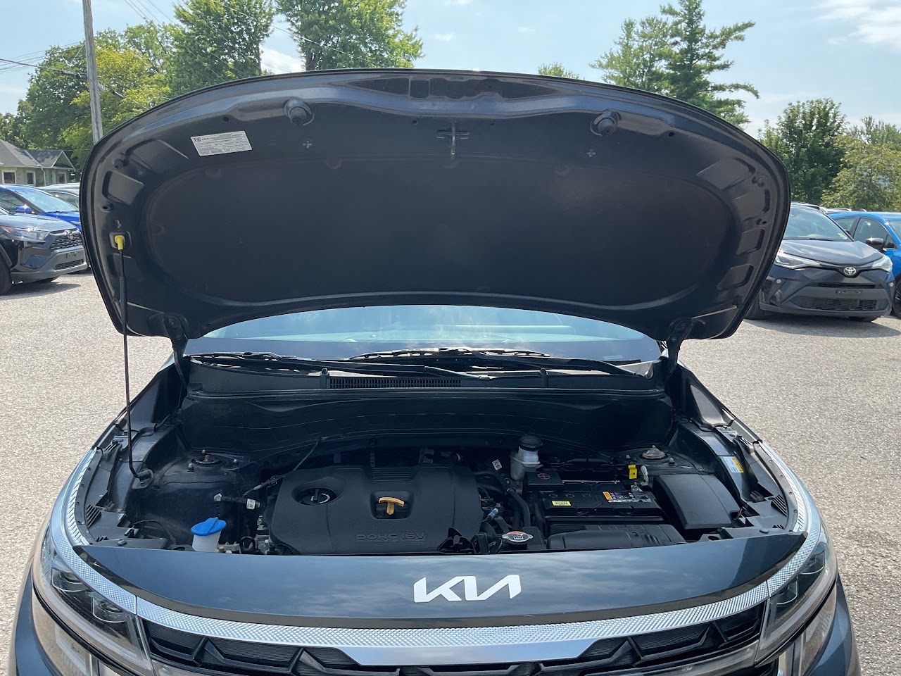 2025 Kia Seltos — photo 22 of 34