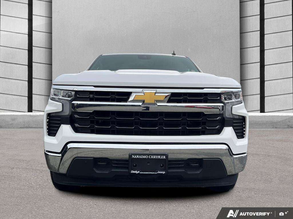 2025 Chevrolet Silverado 1500 — photo 5 of 25
