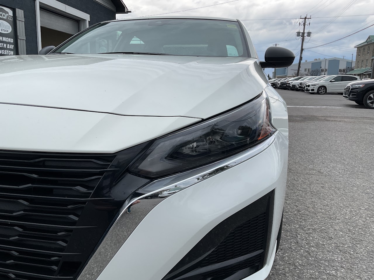 2025 Nissan Altima — photo 15 of 32