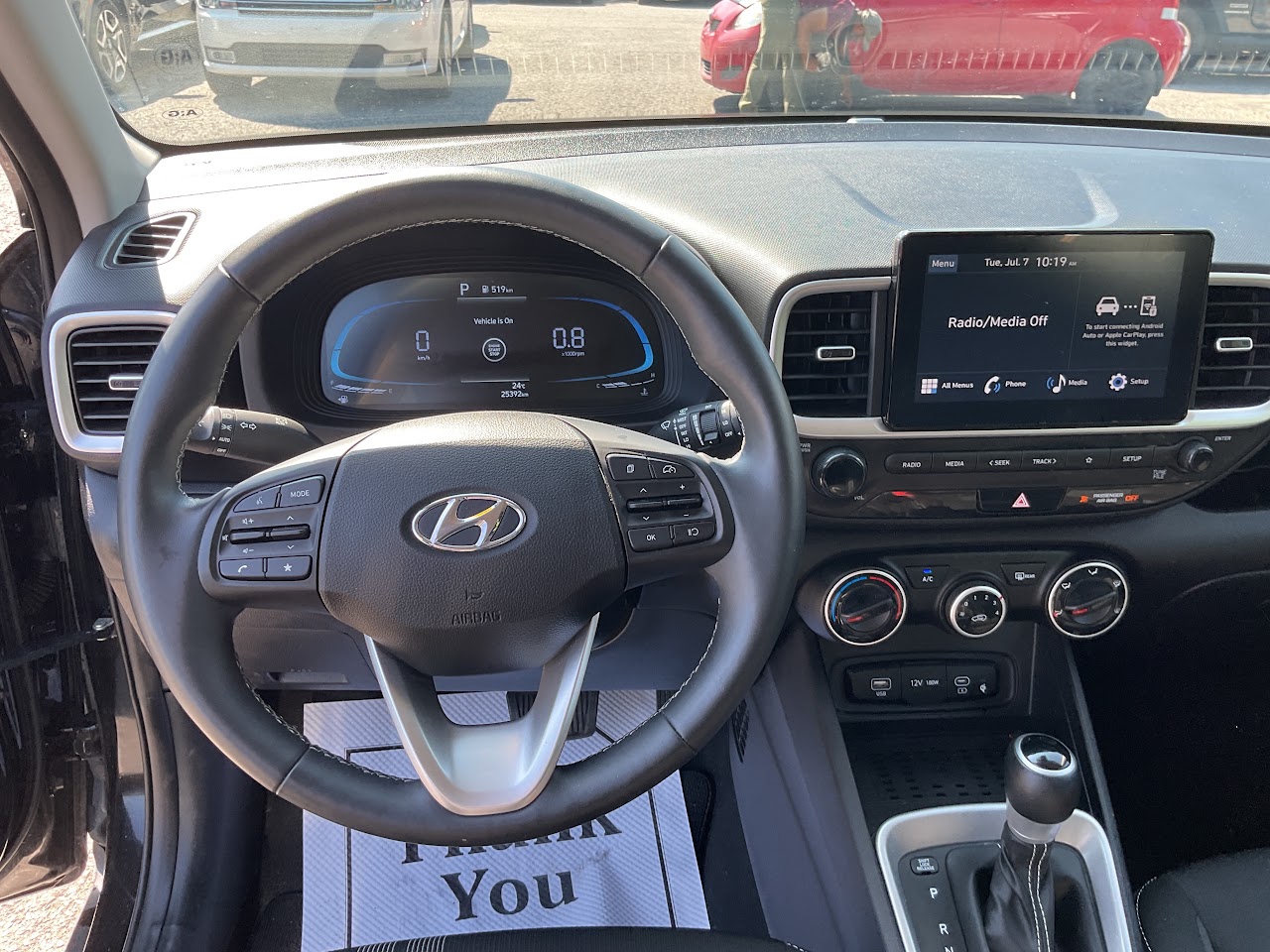2026 Hyundai Venue — photo 24 of 34