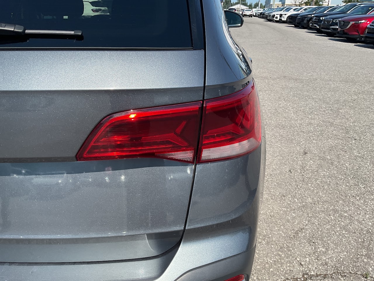 2024 Volkswagen Taos — photo 17 of 34