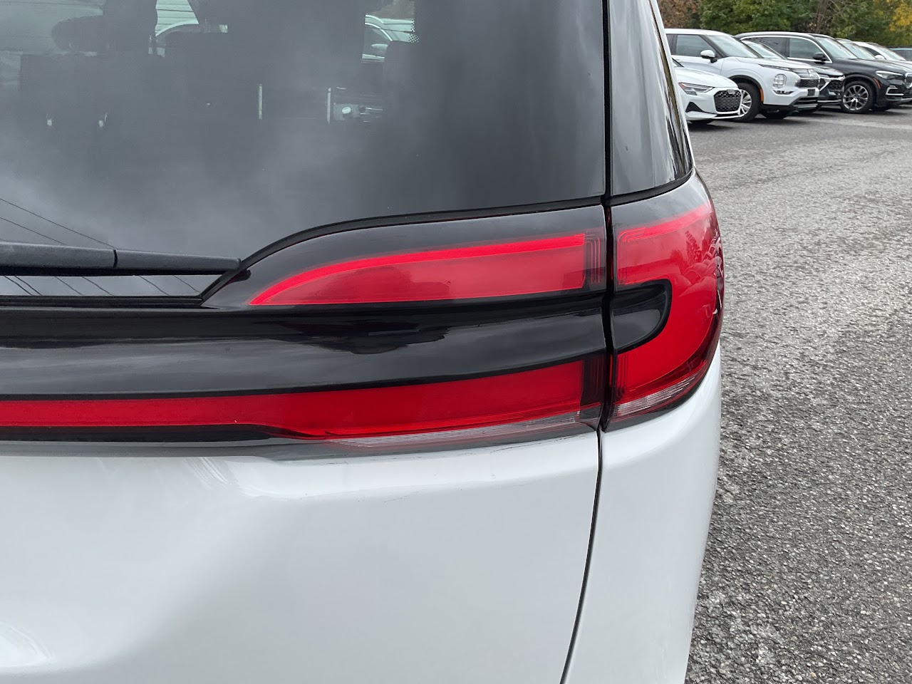 2024 Chrysler Pacifica — photo 22 of 35