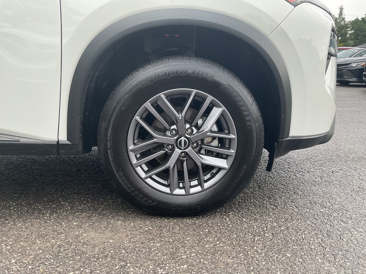 2025 Nissan Rogue — photo 12 of 34