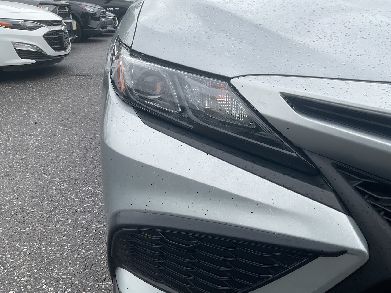 2023 Toyota Camry — photo 13 of 34