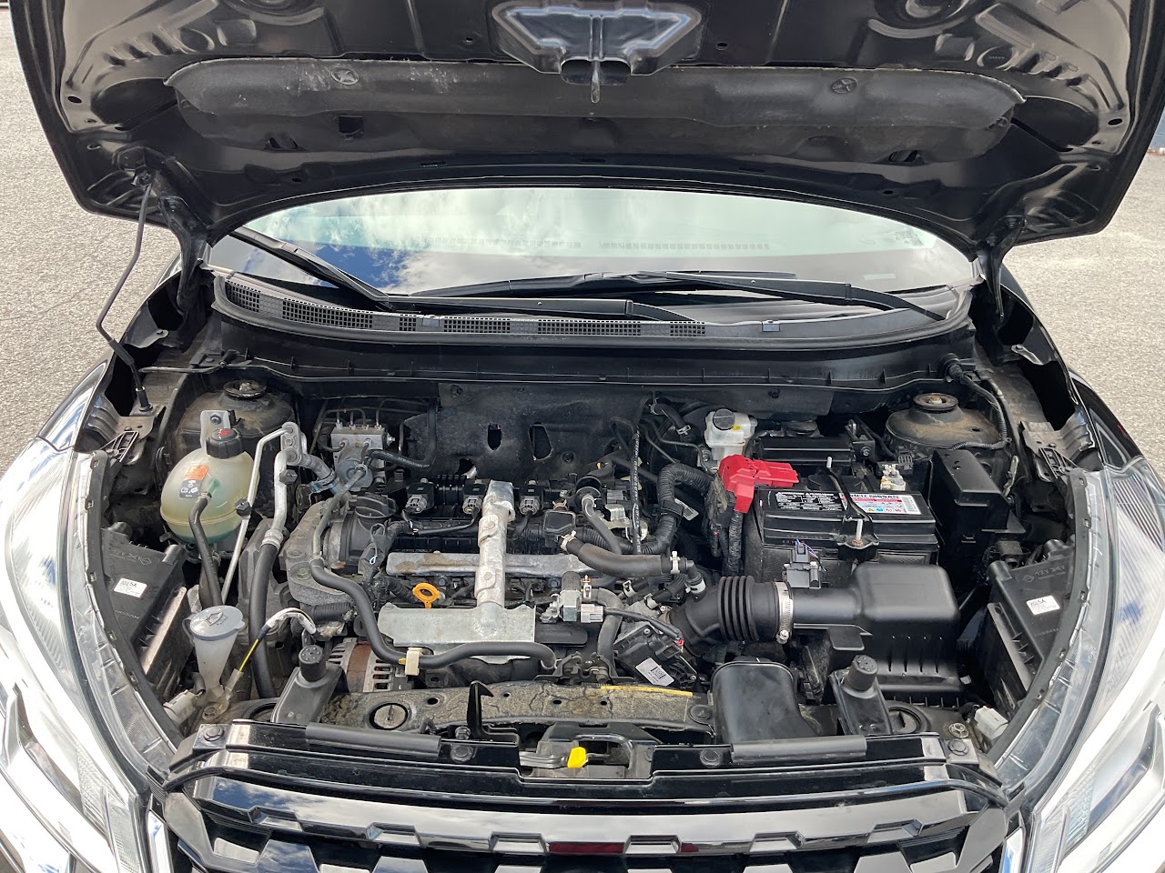 2025 Nissan Kicks Play — photo 29 of 34