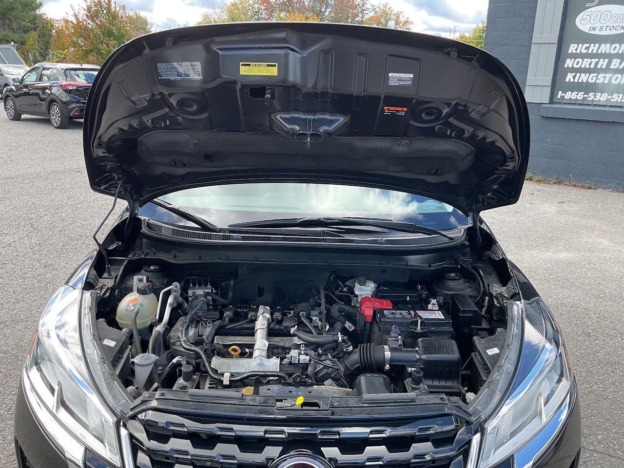 2025 Nissan Kicks Play — photo 30 of 34