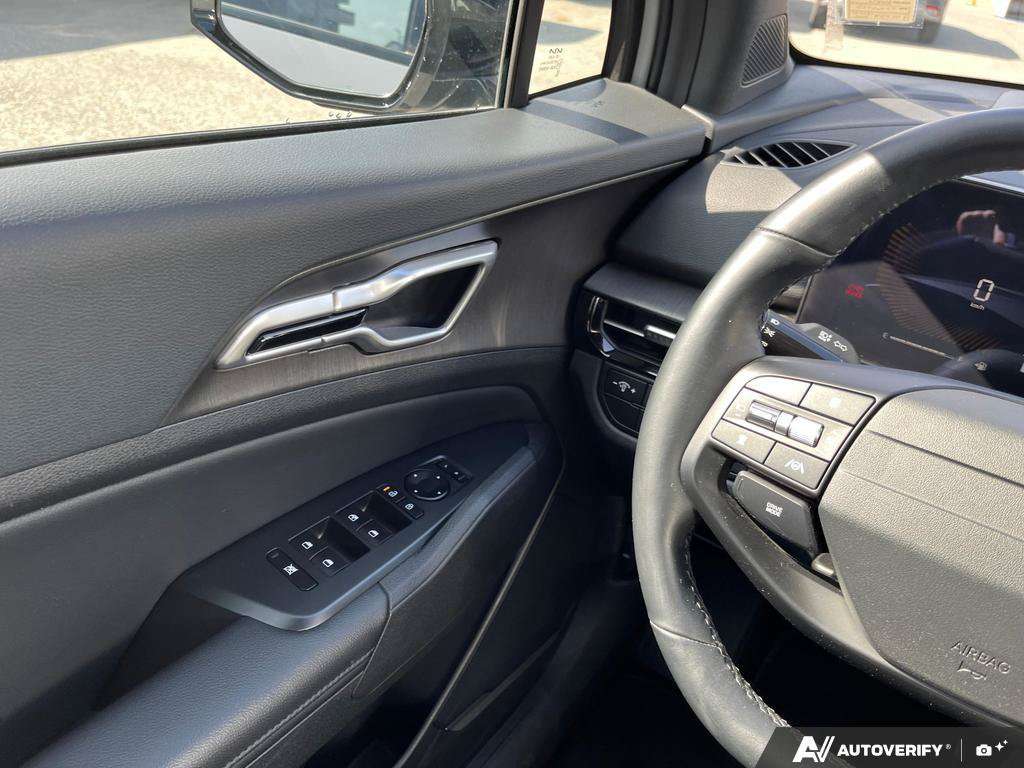 2026 Kia Sportage — photo 17 of 25