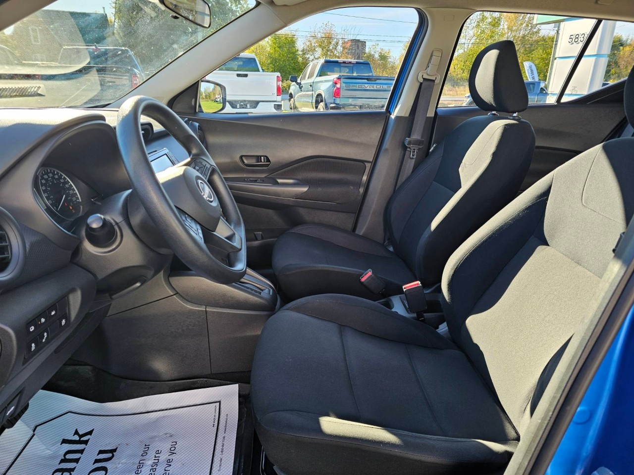 2025 Nissan Kicks Play — photo 12 of 25