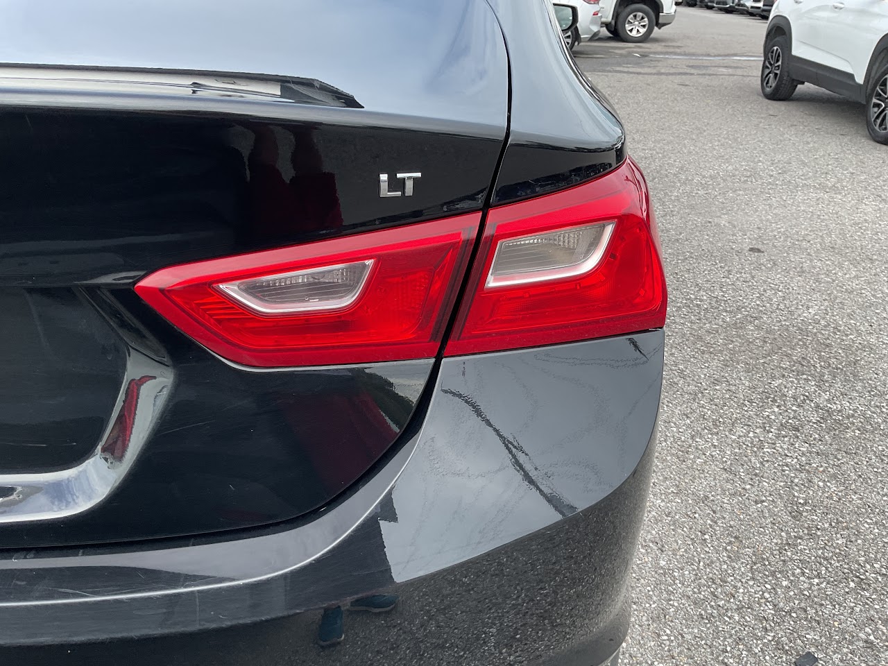2023 Chevrolet Malibu — photo 17 of 34