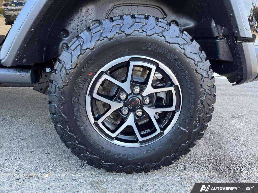 2026 Jeep Wrangler — photo 6 of 25