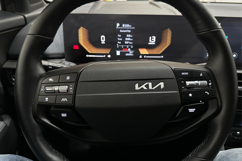 2026 Kia Sportage — photo 13 of 33