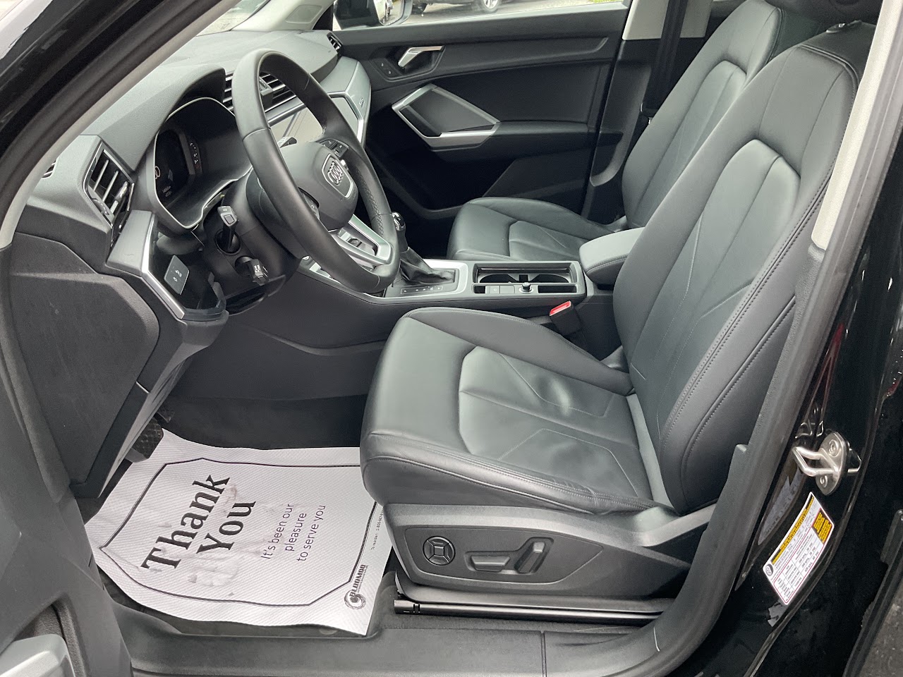 2025 Audi Q3 — photo 24 de 35