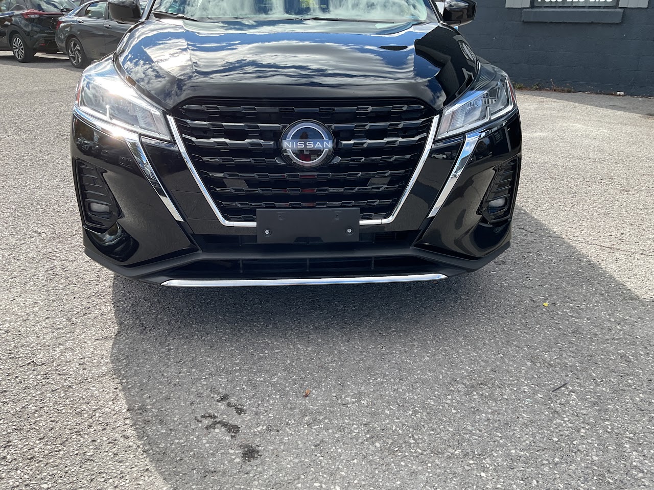 2025 Nissan Kicks Play — photo 15 of 34